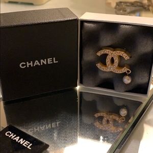 Authentic Chanel brooche